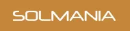 Logotipo blanco “SOLMANIA” sobre fondo color canela.