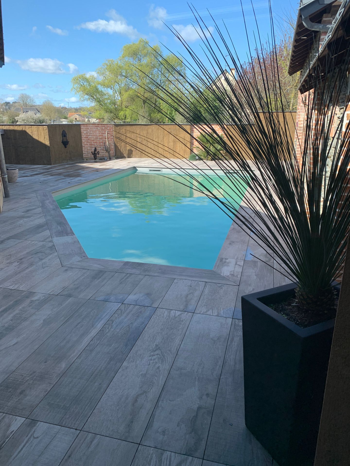 Piscine avec dallage