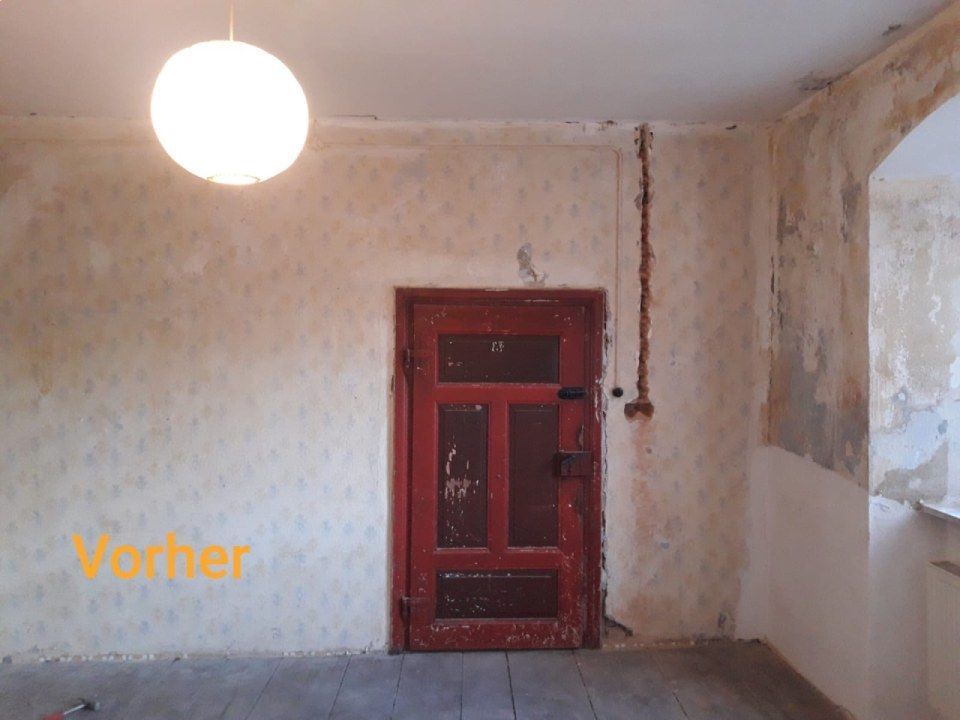 Trockenbauarbeiten in einem Raum