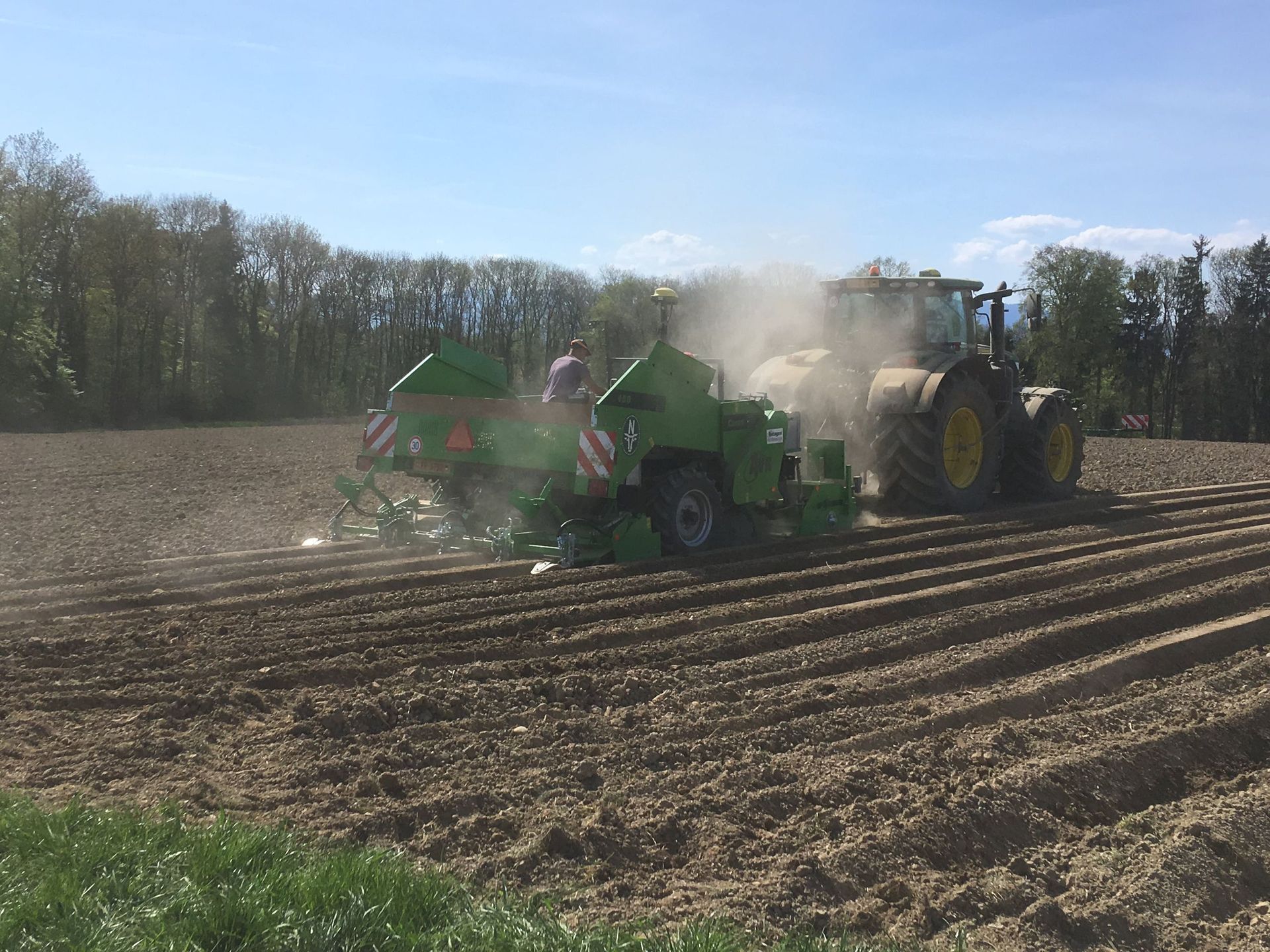 Domaine au Village Service SA