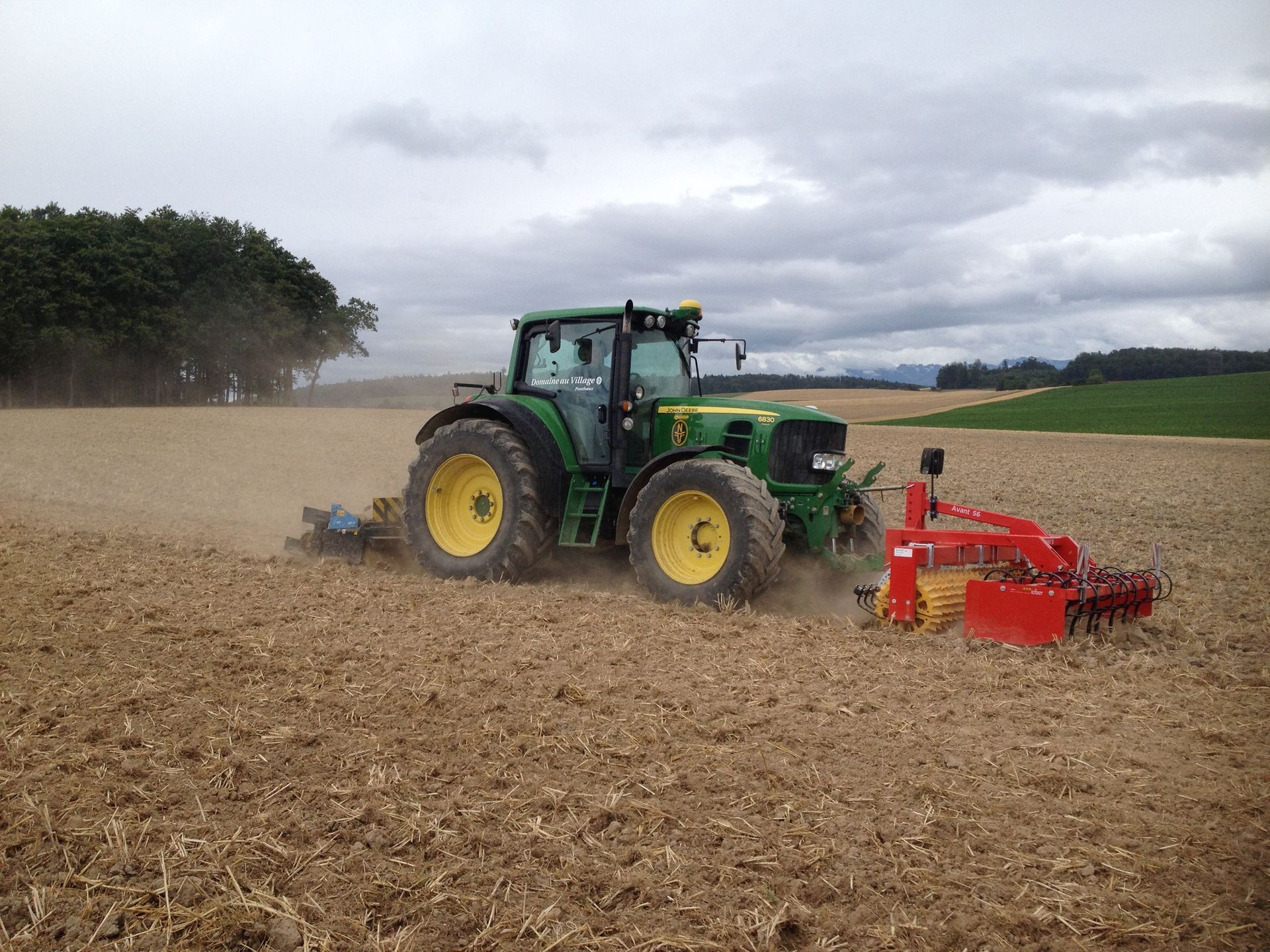 Domaine au Village Service SA