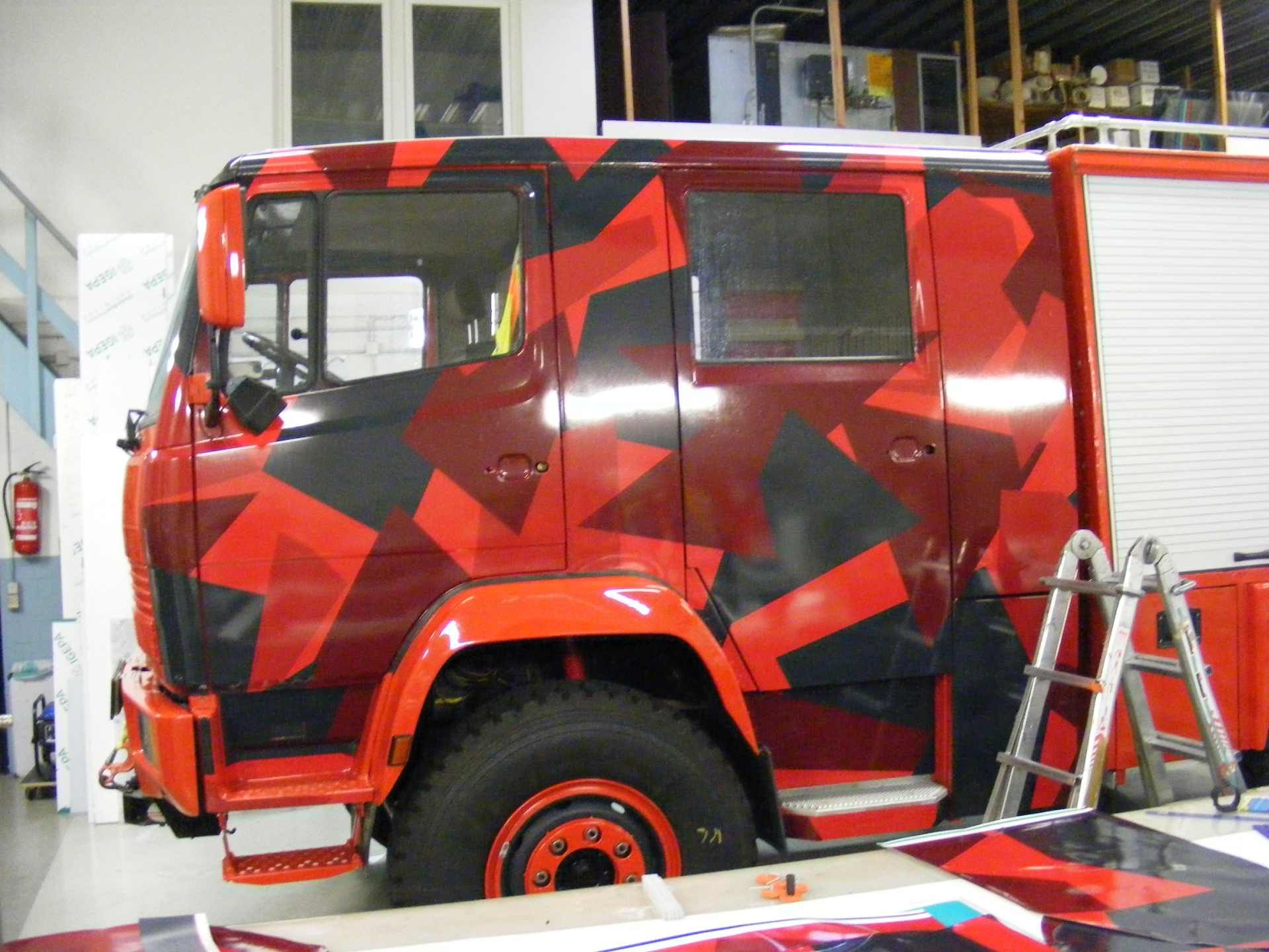 Vollfolierung eines Feuerwehrwagens oder LKW