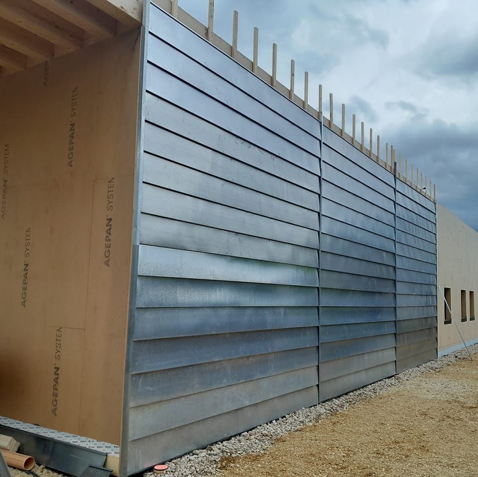 Revêtement de façade métallique