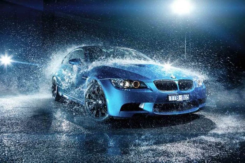 Conducir tu BMW con lluvia: evita el aquaplaning