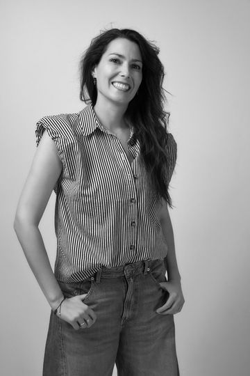 Flavia Buendía - Directora