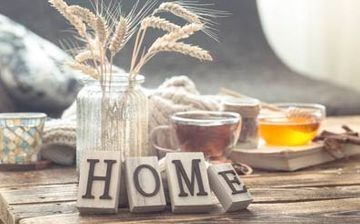 Letras decorativas con la palabra 