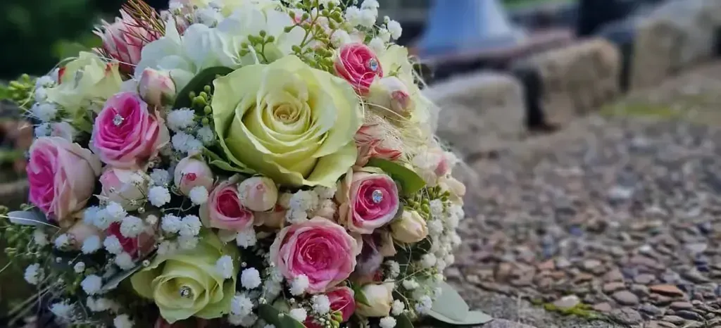 Floristik, Blumen, Sträuße, Kränze Itzehoe