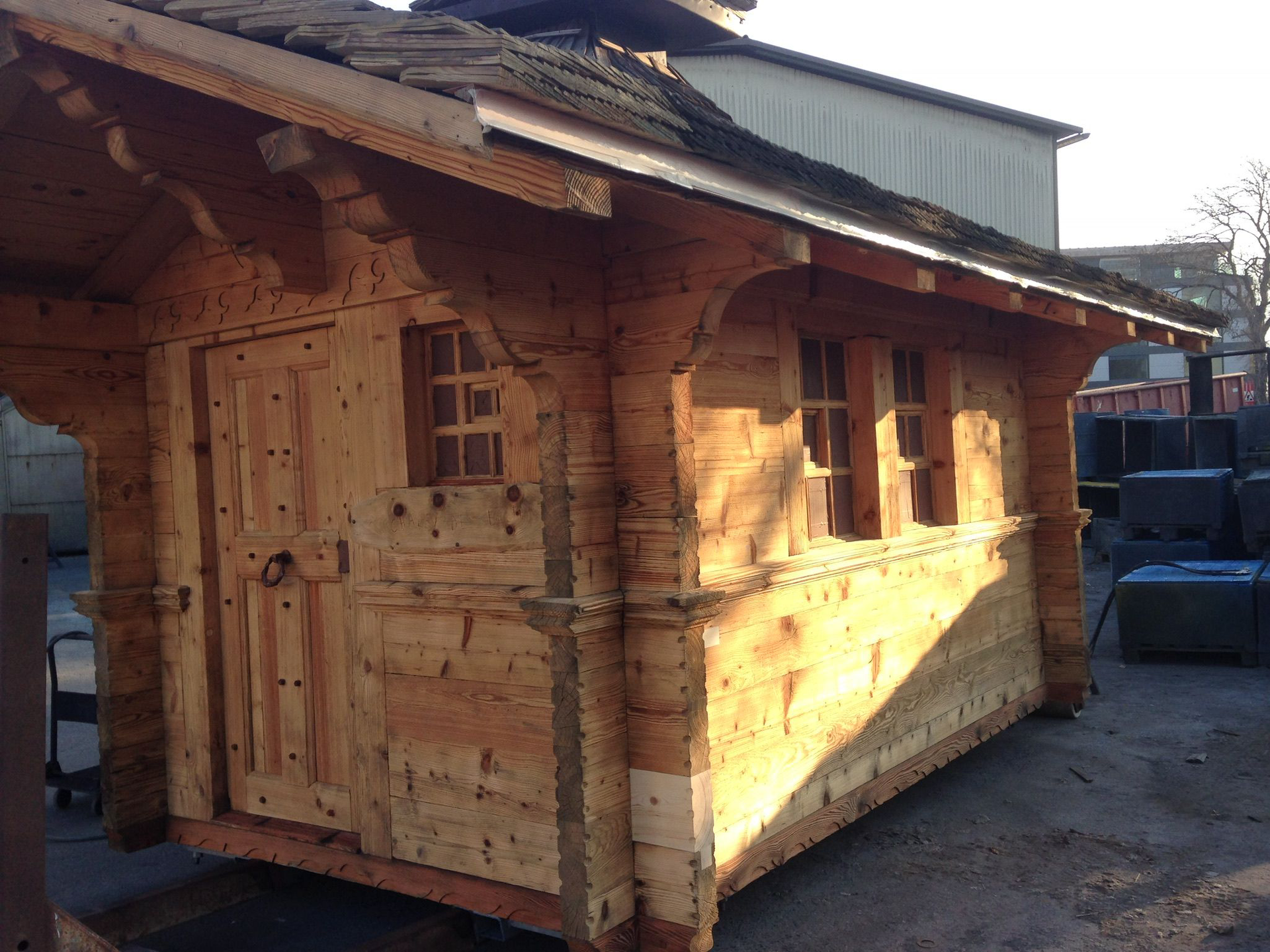 Jacquier & Cie SA - Sablage de chalets et menuiseries en bois