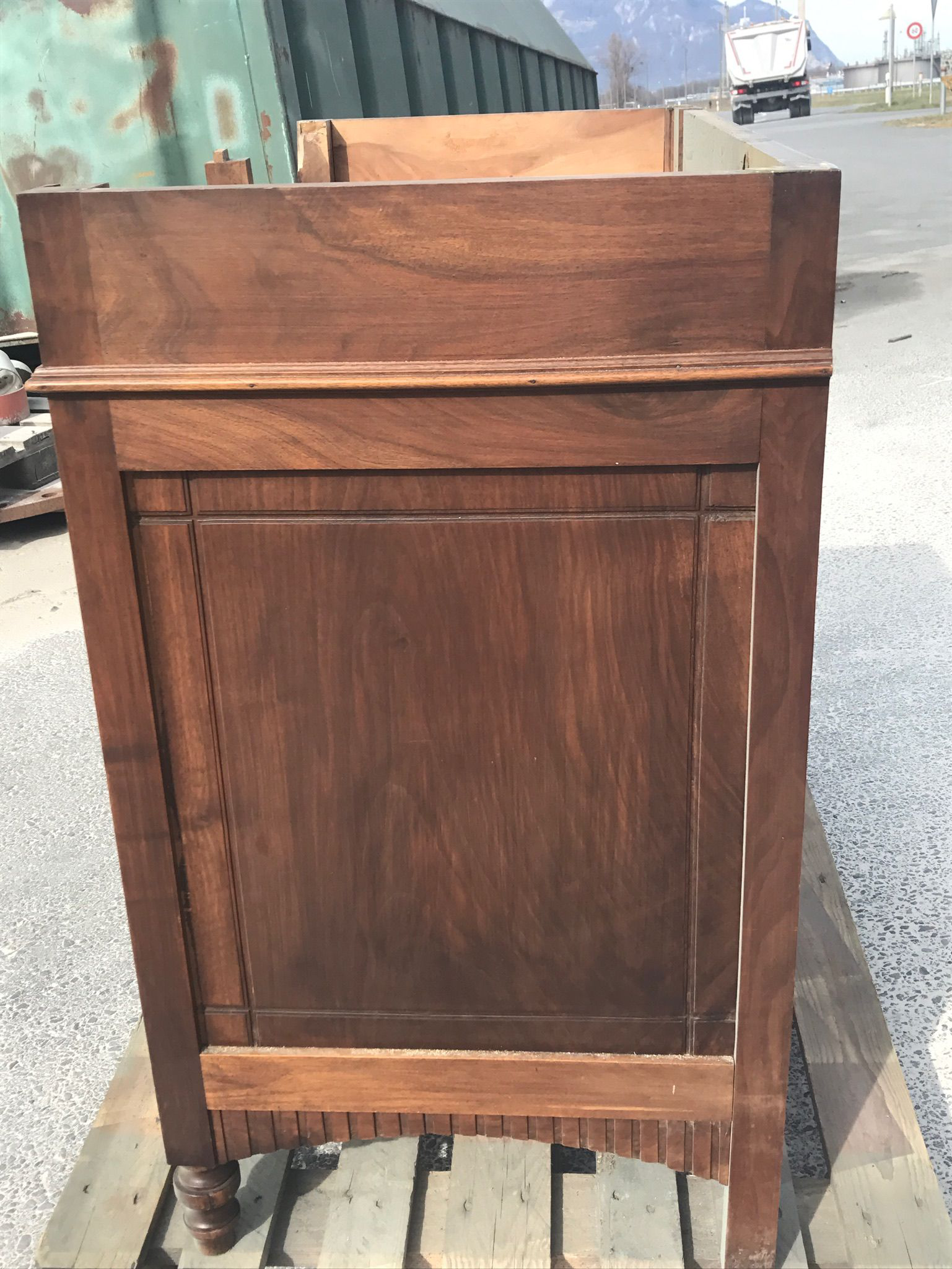 Jacquier & Cie SA - Rénovation mobilier en bois