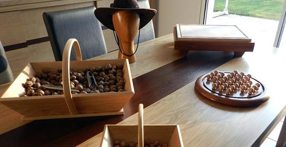 12 Articles bois décoratifs billots baquets solitaires