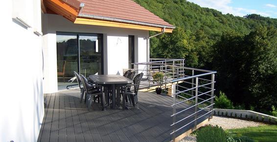 Terrasse composite sur pilotis