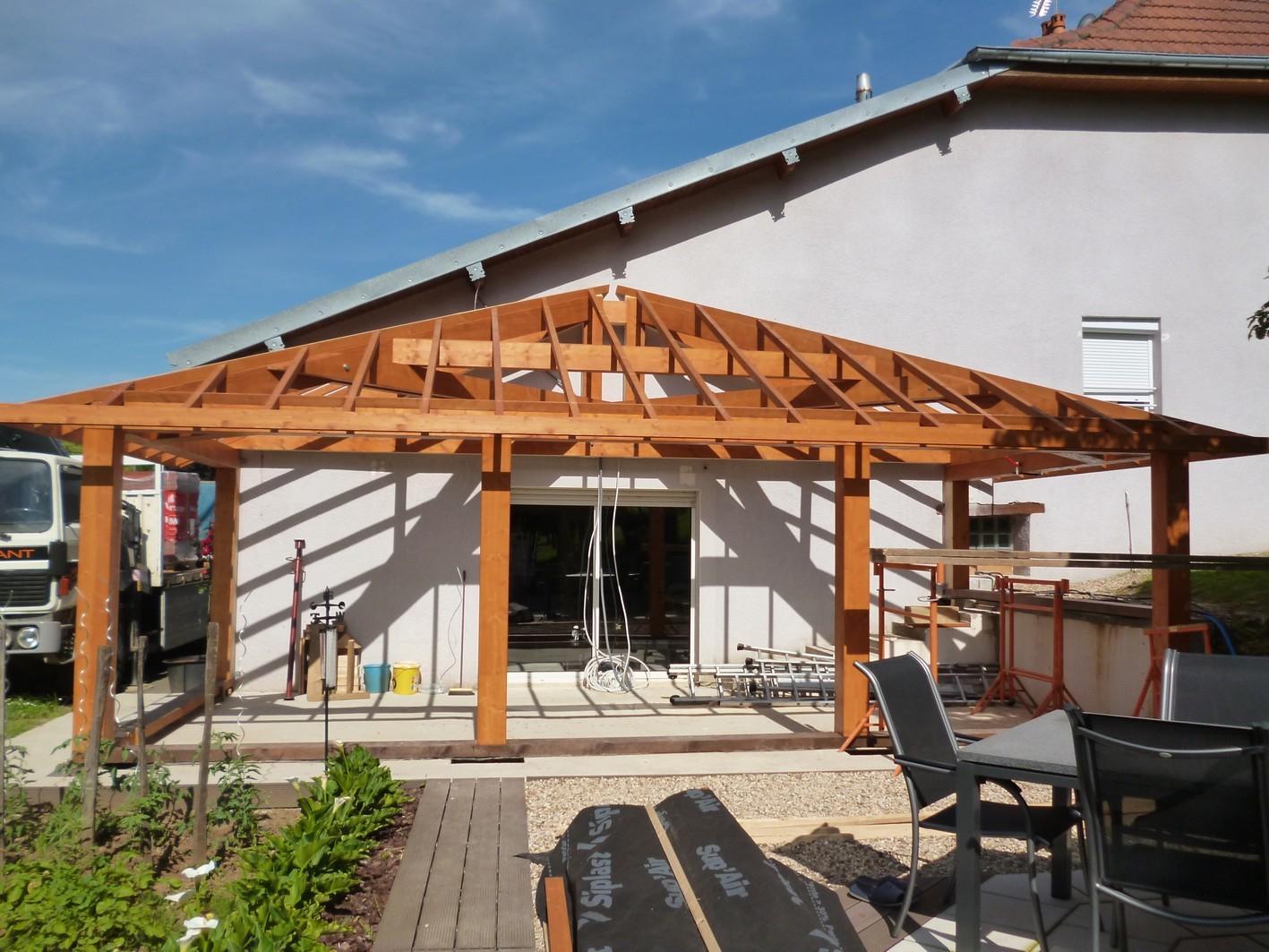 Véranda charpente traditionnelle