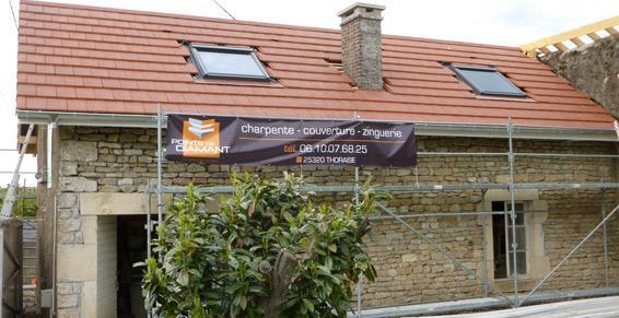 Réfection de toiture à Roset fluans