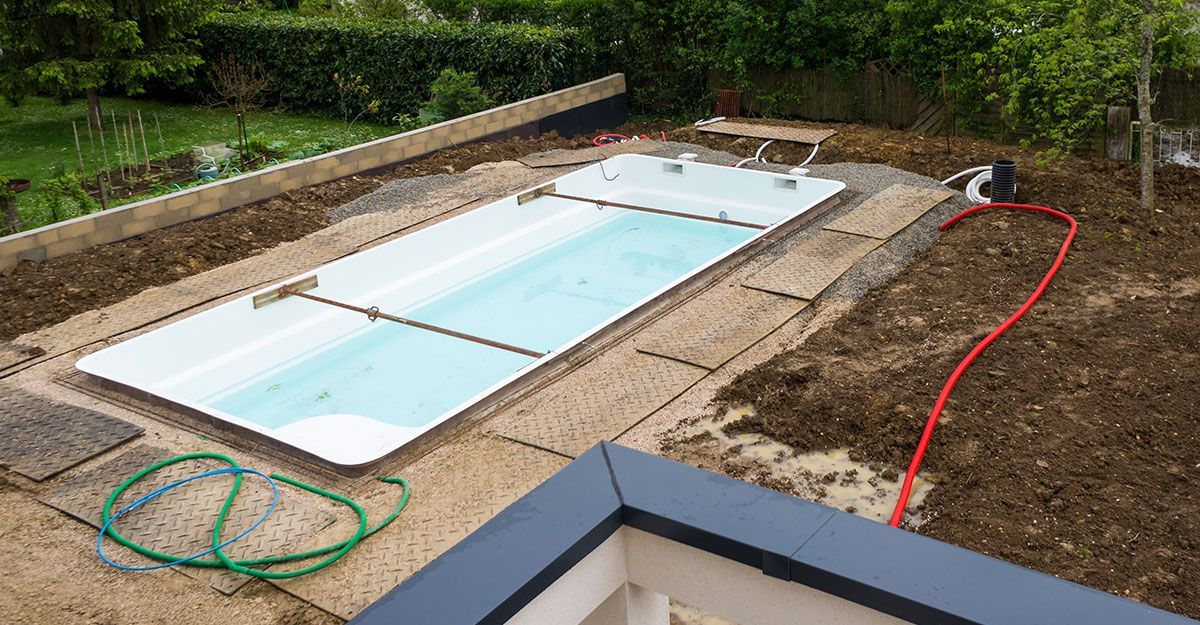 Piscine en cours de construction