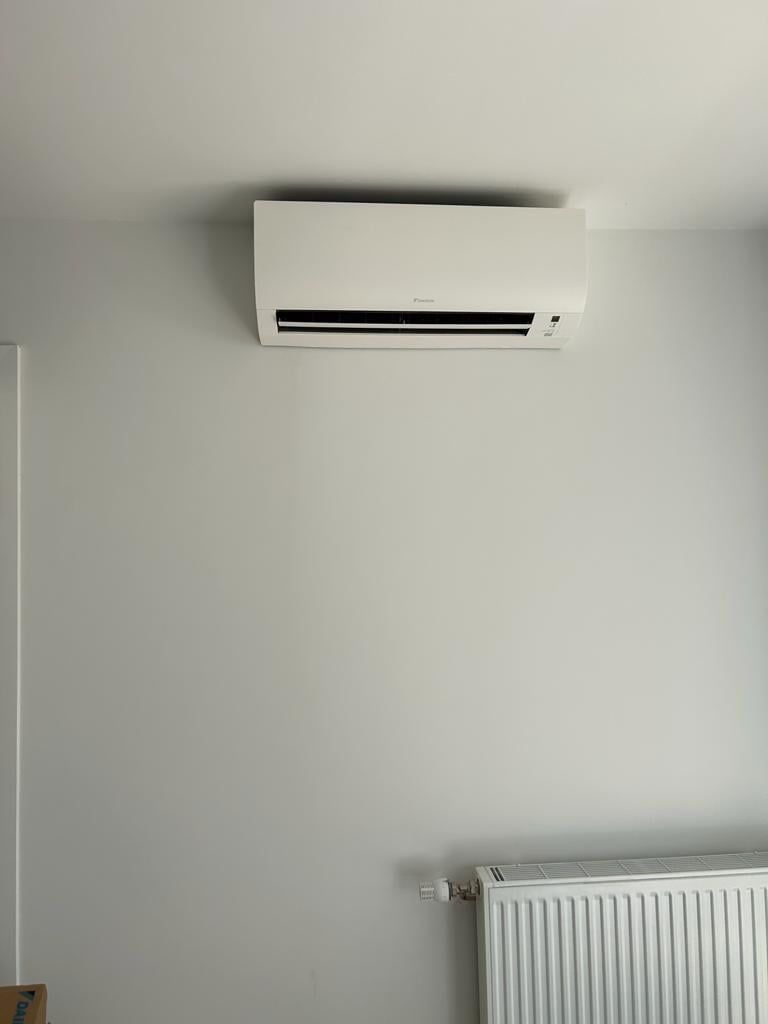 pompe à chaleur air air de la marque Daikin installée à Toulouse