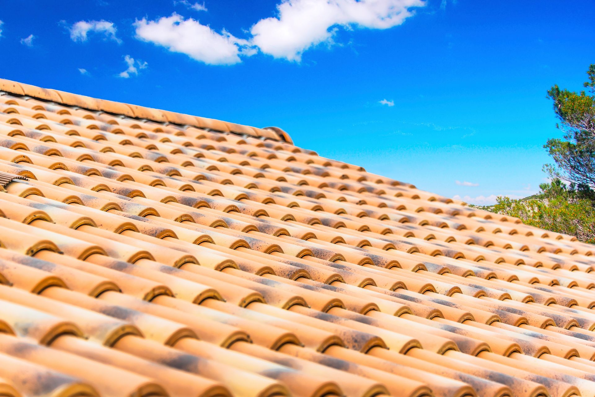 Toit en tuiles canal