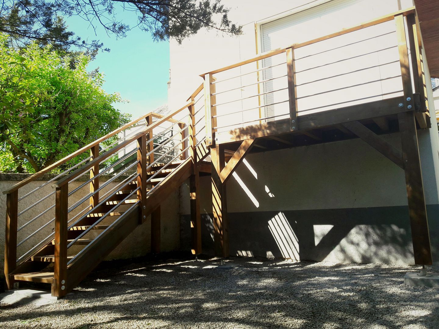 Escalier et balcon bois