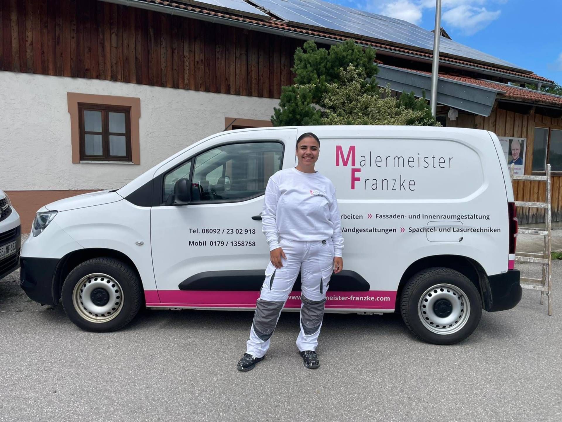 Malergesellin Antonia Richter