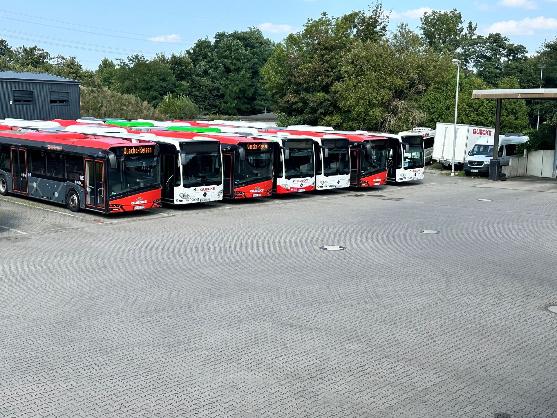 Quecke Reisen Erich Quecke GmbH & Co. KG BusflotteQuecke Reisen Erich Quecke GmbH & Co. KG Busflotte