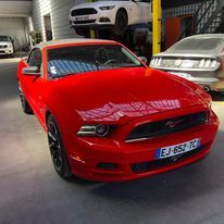 Travaux de carrosserie d'une Ford Mustang
