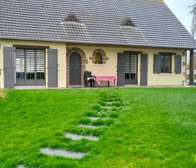 Menuiseries neuves installées sur une maison