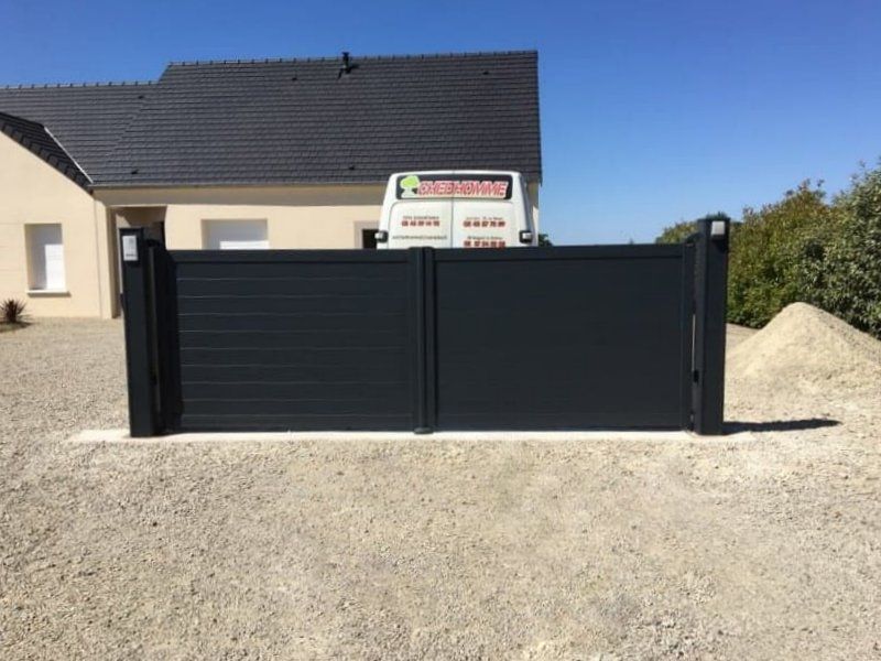 Portail Casanova battant à Beaumont-sur-Sarthe