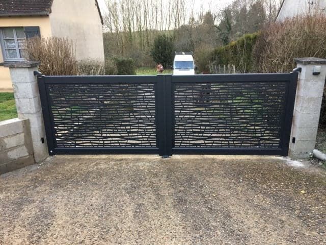 Portail battant ajouré modèle Diomède