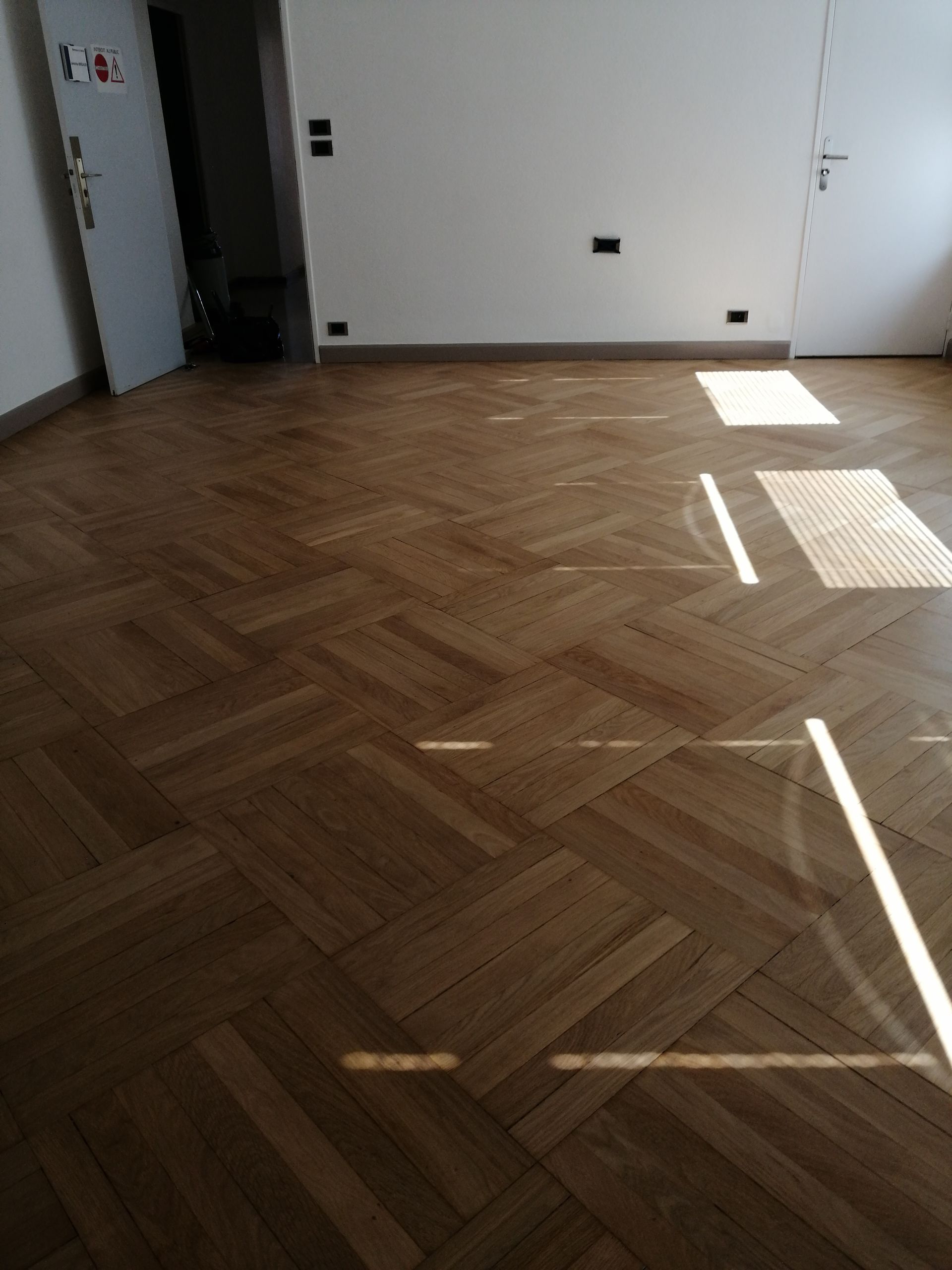 Rénovation parquet Point de Hongrie après
