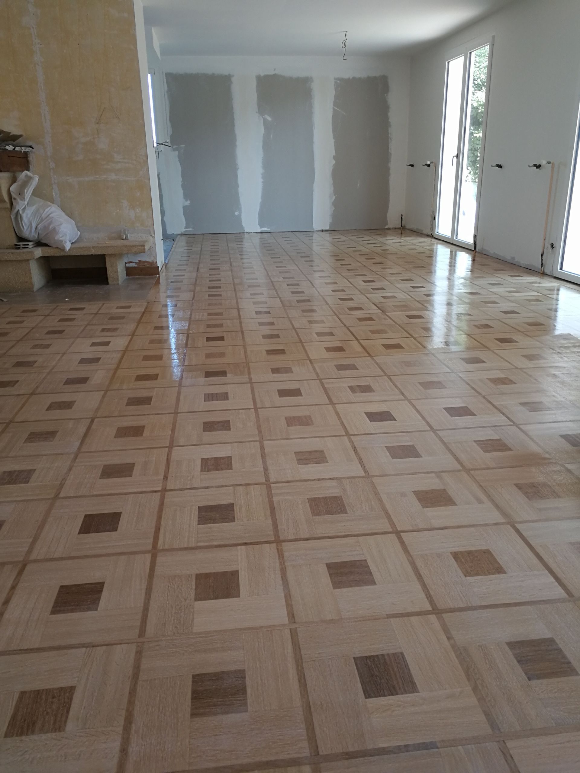 Pose de parquet dans maison neuve