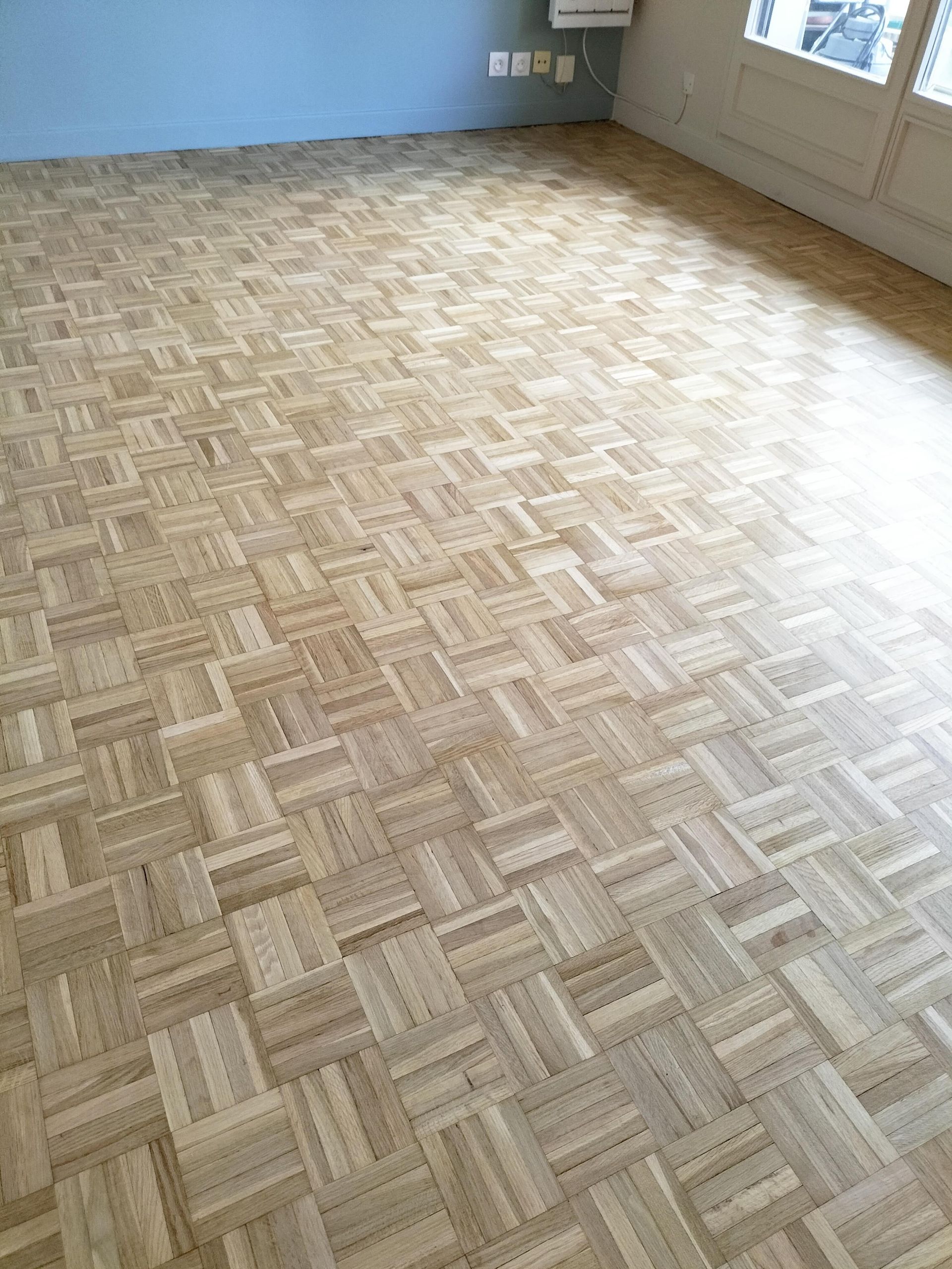 Pose de parquet en damier