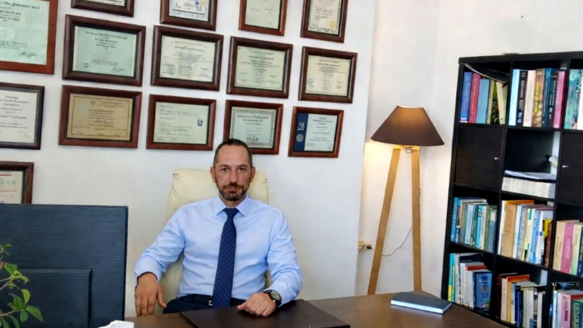 Γιώργος Ψυχογίδης Ψυχολόγος - Σύμβουλος Γάμου - Ψυχοθεραπευτής - Παιδοψυχολόγος