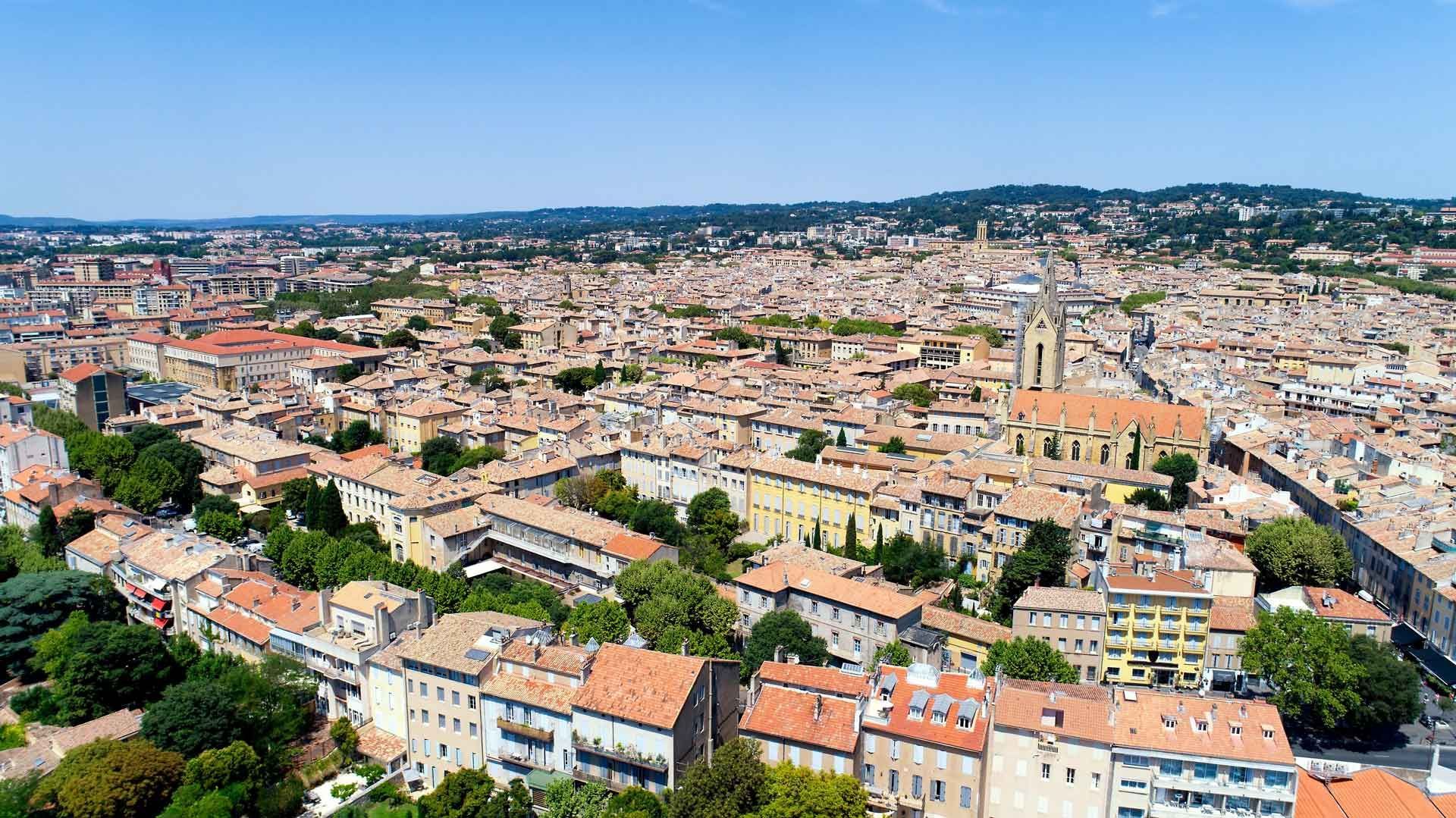 Vue aérienne de la ville d’Agen