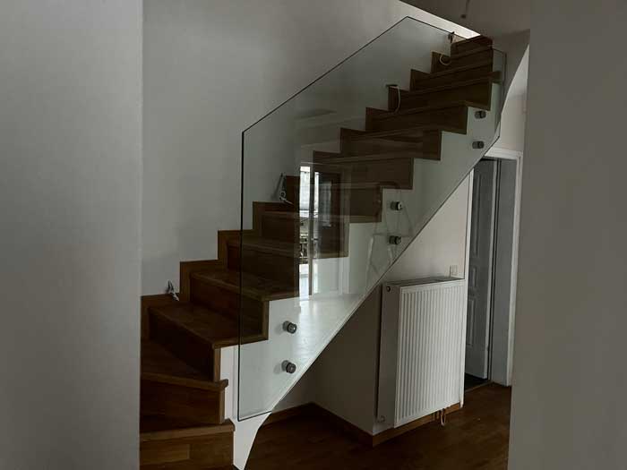 Γυάλινες κουπαστές | KAMERI GLASS