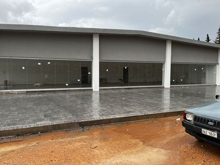 Πτυσσόμενες πόρτες  - KAMERI GLASS