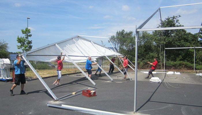 Zeltverleih, Ansprechpartnerinnen für Planung, Terminierung, Abbau, Aufbauhilfe, Bestuhlungspläne, Ausstattung, Großzelte, Eventzelte, Pagoden, Partyzelte, private, Firmenfeiern, Hochzeitszelte, Sternenzelte, Kleinzelte, Partyausstattungen,exklusives Partyzubehör, Festservice, Region Mainfranken, Würzburg, Schweinfurt, Unterfranken, Metropolregion Nürnberg Fürth Erlangen, Getränke Center Wagner GmbH, Getränkemarkt, Wiesentheid, Prichsenstadt, Frei-Haus, Heimdienstplan, freihaus Heimlieferservice, Veranstaltungslieferungen, Service, Getränkeangebot, Getränkeauswahl, Veranstaltungen