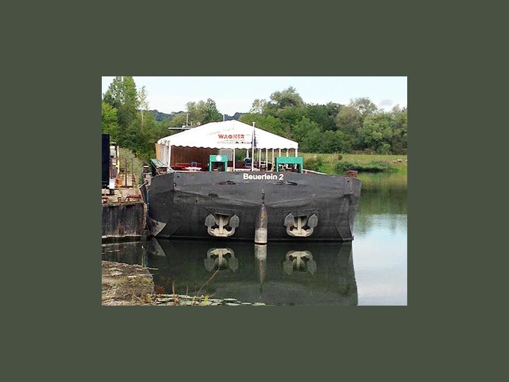 Zeltverleih, Ansprechpartnerinnen für Planung, Terminierung, Abbau, Aufbauhilfe, Bestuhlungspläne, Ausstattung, Großzelte, Eventzelte, Pagoden, Partyzelte, private, Firmenfeiern, Hochzeitszelte, Sternenzelte, Kleinzelte, Partyausstattungen, exklusives Partyzubehör, Festservice, Region Mainfranken, Würzburg, Schweinfurt, Unterfranken, Metropolregion Nürnberg Fürth Erlangen, Getränke Center Wagner GmbH, Getränkemarkt, Wiesentheid, Prichsenstadt, Frei-Haus, Heimdienstplan, freihaus Heimlieferservice, Veranstaltungslieferungen, Service, Getränkeangebot, Getränkeauswahl, Veranstaltungen