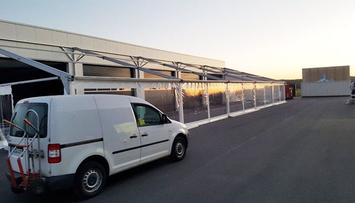 Zeltverleih, Ansprechpartnerinnen für Planung, Terminierung, Abbau, Aufbauhilfe, Bestuhlungspläne, Ausstattung, Großzelte, Eventzelte, Pagoden, Partyzelte, private, Firmenfeiern, Hochzeitszelte, Sternenzelte, Kleinzelte, Partyausstattungen,exklusives Partyzubehör, Festservice, Region Mainfranken, Würzburg, Schweinfurt, Unterfranken, Metropolregion Nürnberg Fürth Erlangen, Getränke Center Wagner GmbH, Getränkemarkt, Wiesentheid, Prichsenstadt, Frei-Haus, Heimdienstplan, freihaus Heimlieferservice, Veranstaltungslieferungen, Service, Getränkeangebot, Getränkeauswahl, Veranstaltungen