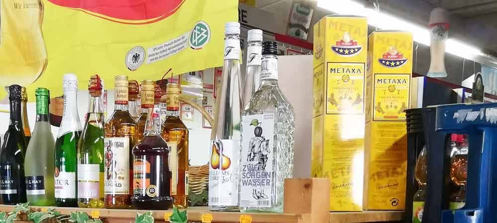 Getränke Center Wagner GmbH, Getränkemarkt, Wiesentheid, Prichsenstadt, Mainstockheim, Schwarzach am Main, Tankstelle Geiselwind, Getränkemärkte, Frei-Haus, Heimdienstplan, freihaus Heimlieferservice, Veranstaltungslieferungen, Getränkeangebot, Getränkeauswahl, Privatbrauereien, alkoholfrei, alkoholisch, Softdrink, Säfte, fränkische Weine, Bier, Gin, Whisky, Whiskey, Getränkehandel