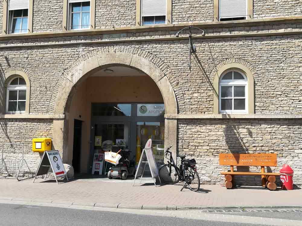 Getränke Center Wagner GmbH, Getränkemarkt, Wiesentheid, Prichsenstadt, Mainstockheim, Schwarzach am Main, Tankstelle Geiselwind, Getränkemärkte, Frei-Haus, Heimdienstplan, freihaus Heimlieferservice, Veranstaltungslieferungen, Getränkeangebot, Getränkeauswahl, Privatbrauereien, alkoholfrei, alkoholisch, Softdrink, Säfte, fränkische Weine, Bier, Gin, Whisky, Whiskey, Getränkehandel