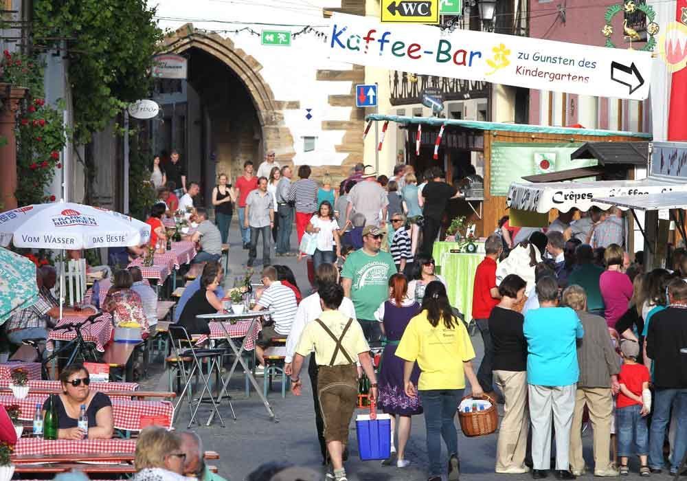 Getränke Center Wagner GmbH, Getränkemarkt, Wiesentheid, Prichsenstadt, Mainstockheim, Schwarzach am Main, Tankstelle Geiselwind, Getränkemärkte, Frei-Haus, Heimdienstplan, freihaus Heimlieferservice, Veranstaltungen, Stadtfeste, Gin, Whisky Tasting, Abtswinder Weinherbst, Königsberger Pfingstfest, Altstadtweinfest Prichsenstadt