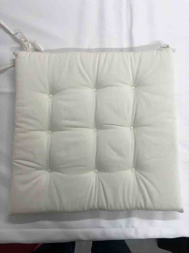 Sitzkissen weiß quadratisch