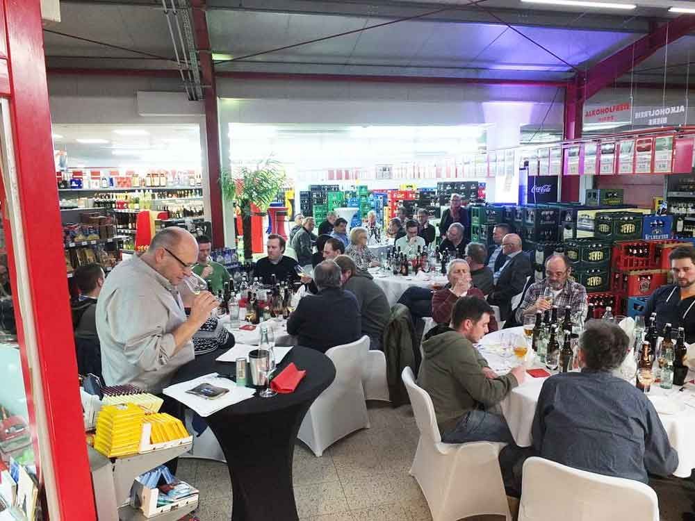 Getränke Center Wagner GmbH, Getränkemarkt, Wiesentheid, Prichsenstadt, Mainstockheim, Schwarzach am Main, Tankstelle Geiselwind, Getränkemärkte, Frei-Haus, Heimdienstplan, freihaus Heimlieferservice, Veranstaltungen, Stadtfeste, Gin, Whisky Tasting, Abtswinder Weinherbst, Königsberger Pfingstfest, Altstadtweinfest Prichsenstadt