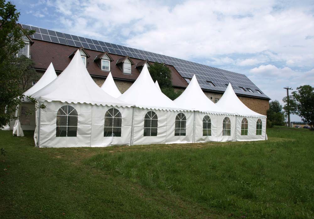 Zeltverleih, Referenzen, Ansprechpartnerinnen für Planung, Terminierung, Abbau, Aufbauhilfe, Bestuhlungspläne, Ausstattung, Großzelte, Eventzelte, Pagoden, Partyzelte, private, Firmenfeiern, Hochzeitszelte, Sternenzelte, Kleinzelte, Partyausstattungen,exklusives Partyzubehör, Festservice, Region Mainfranken, Würzburg, Schweinfurt, Unterfranken, Metropolregion Nürnberg Fürth Erlangen, Getränke Center Wagner GmbH, Getränkemarkt, Wiesentheid, Prichsenstadt, Frei-Haus, Heimdienstplan, freihaus Heimlieferservice, Veranstaltungslieferungen, Service, Getränkeangebot, Getränkeauswahl, Veranstaltungen