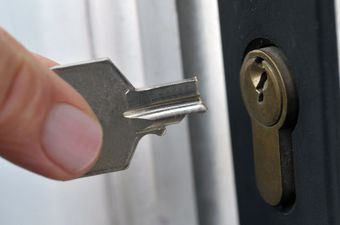 Une clé qui se casse dans une serrure