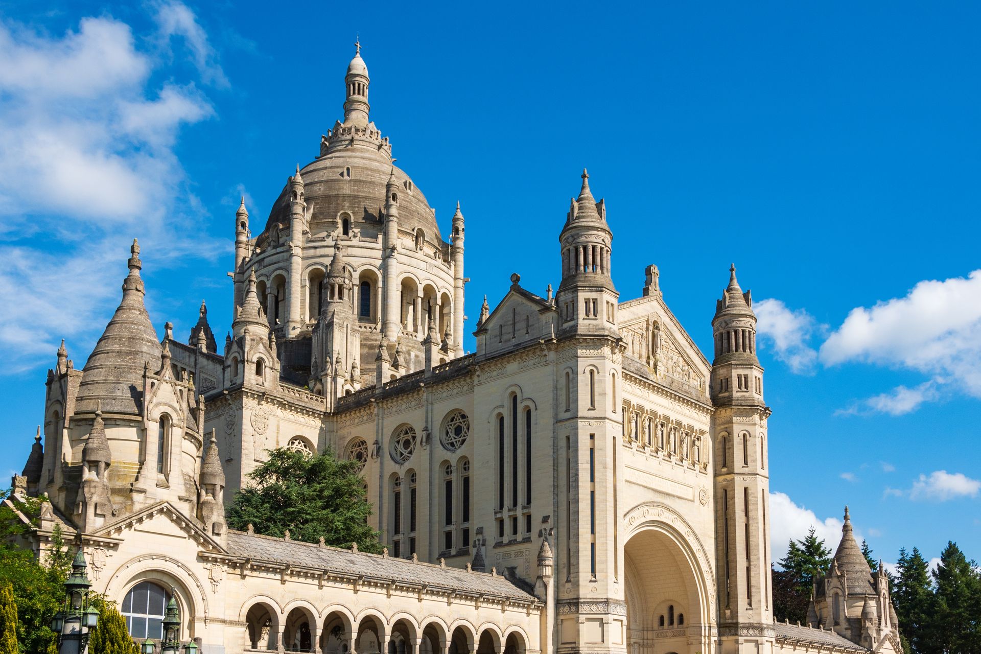 La ville de Lisieux.