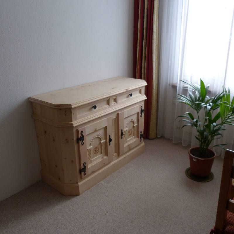 Schreinerei Florin KLG Arvenmöbel & Innenausbau