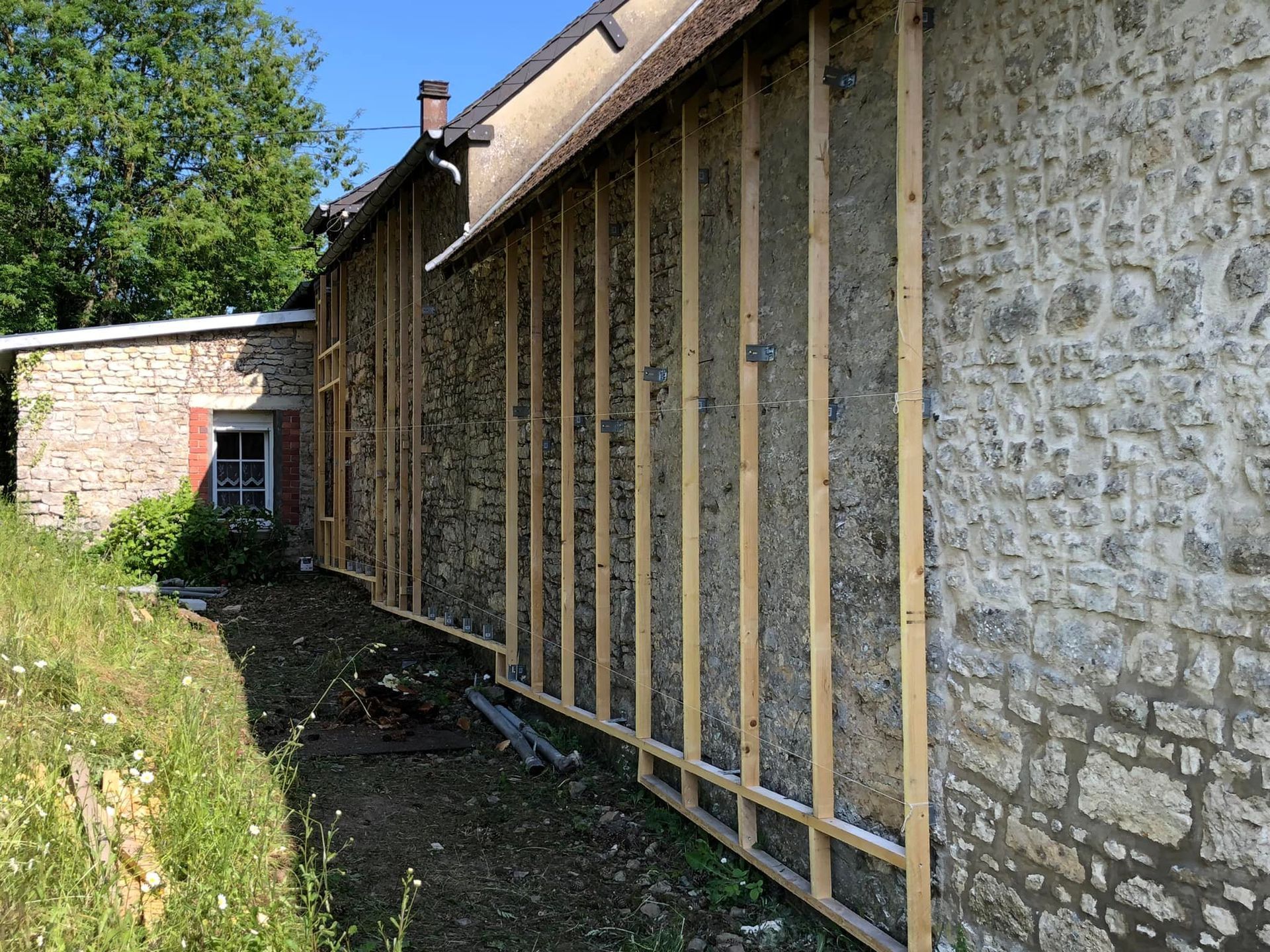 Préparation de la structure avant la pose de l'isolation