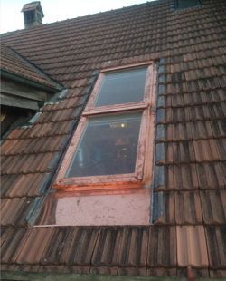 Dachfenster - Heger Christian - Blumenstein