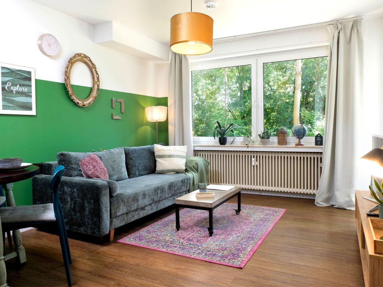 Wohnzimmer der Ferienwohnung Daines Oase in Erkrath