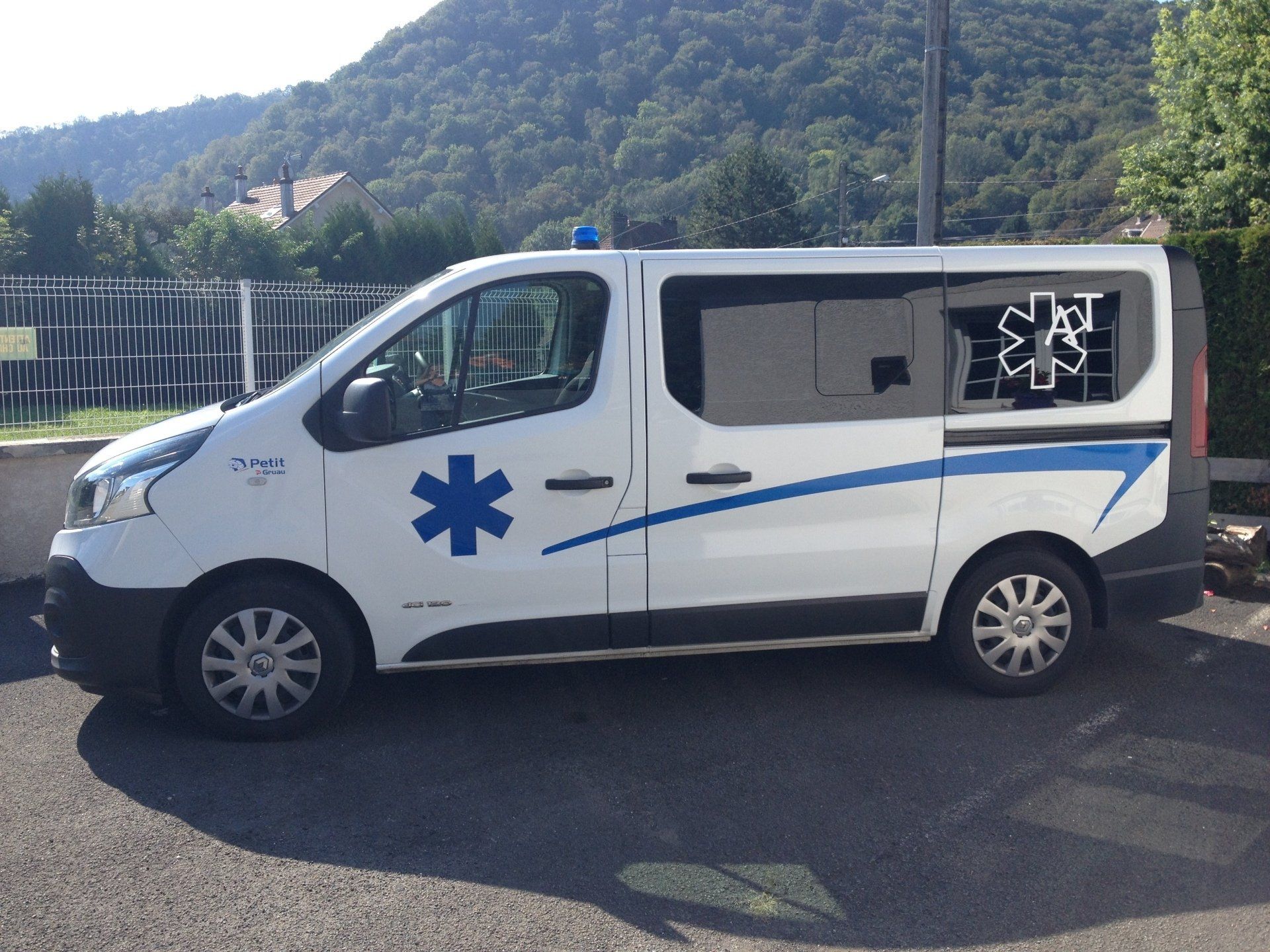 Véhicule ambulance